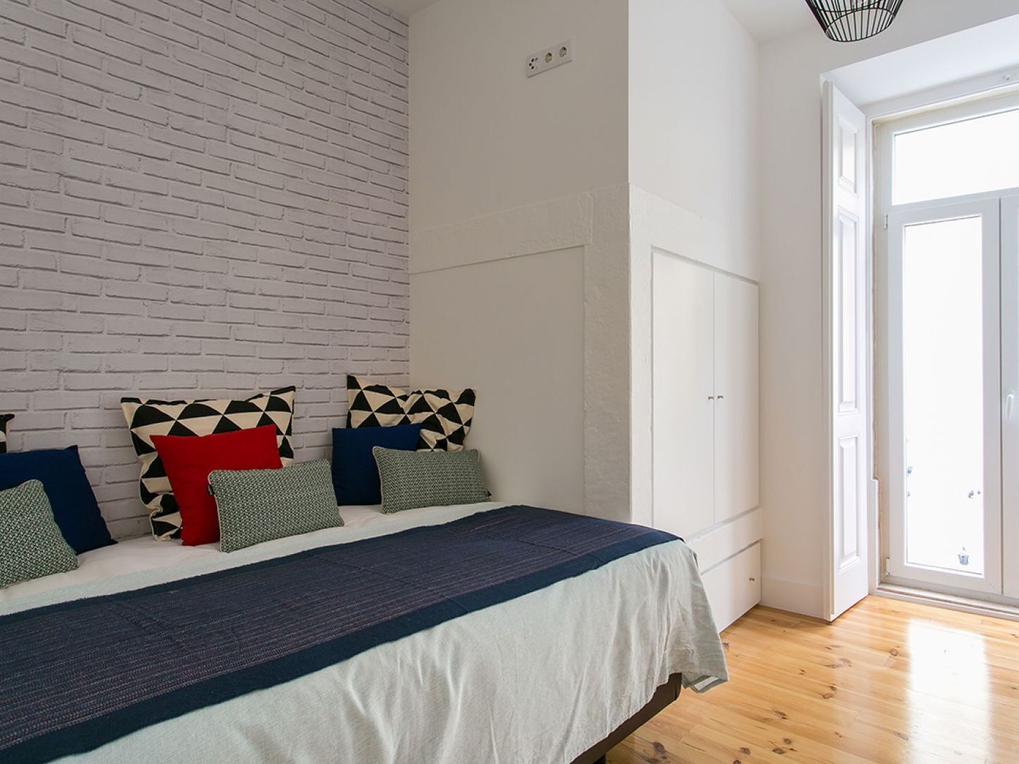 Joivy Gorgeous 3br With Balcony Nearby Time Out Market * Lisboa